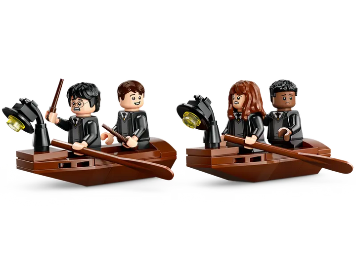 76426 Hogwarts™ Castle Boathouse