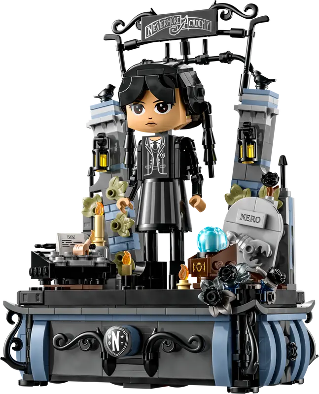 76780 Wednesday Addams Figure – Box Of Bricks