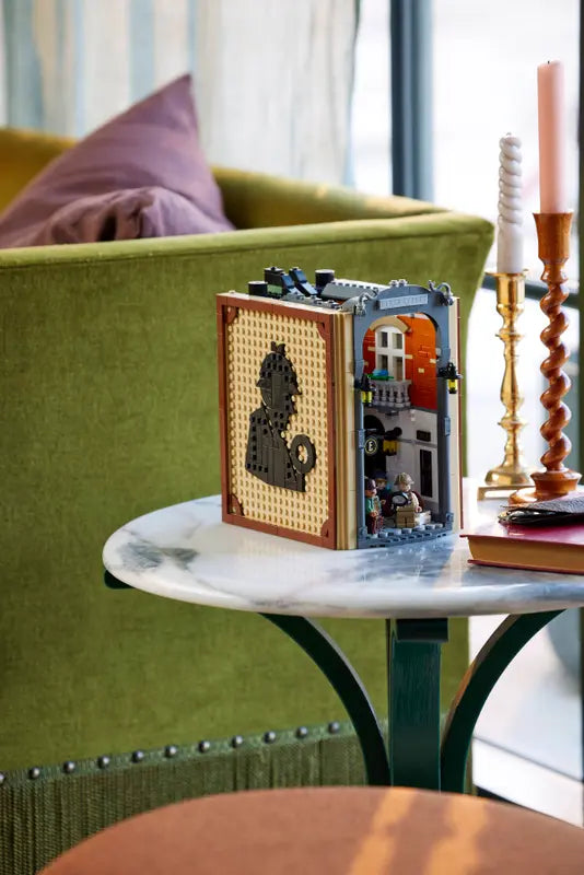 10351 Sherlock Holmes: Book Nook