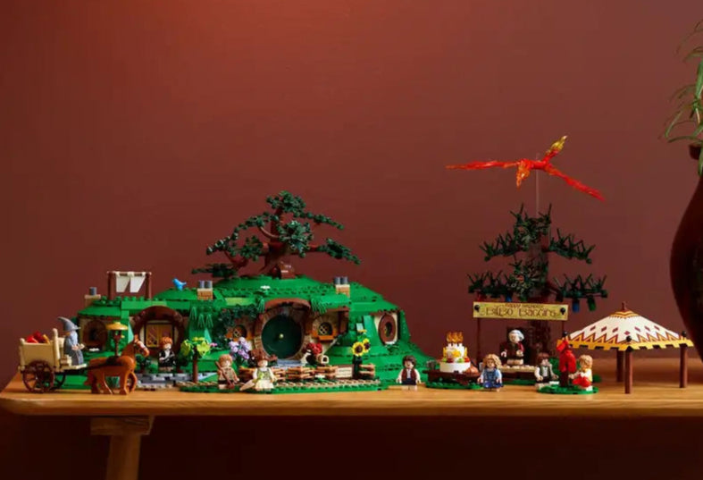 10354 The Lord of the Rings: The Shire™ – Box Of Bricks