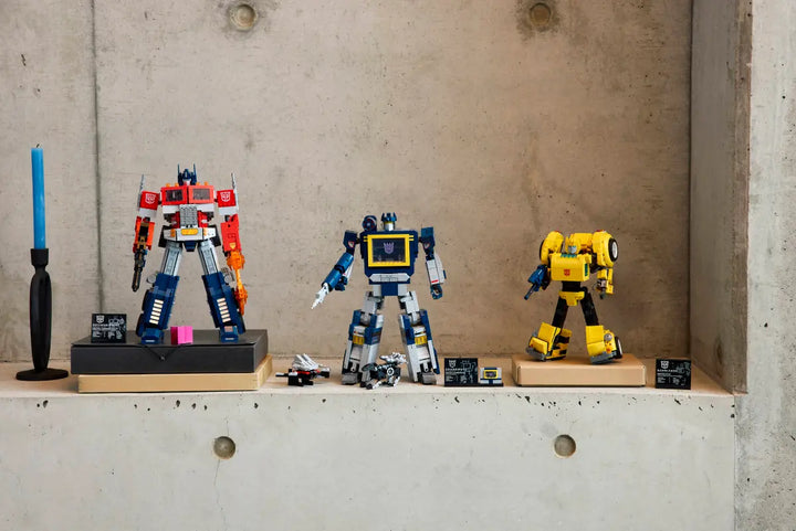 10358 Transformers: Soundwave