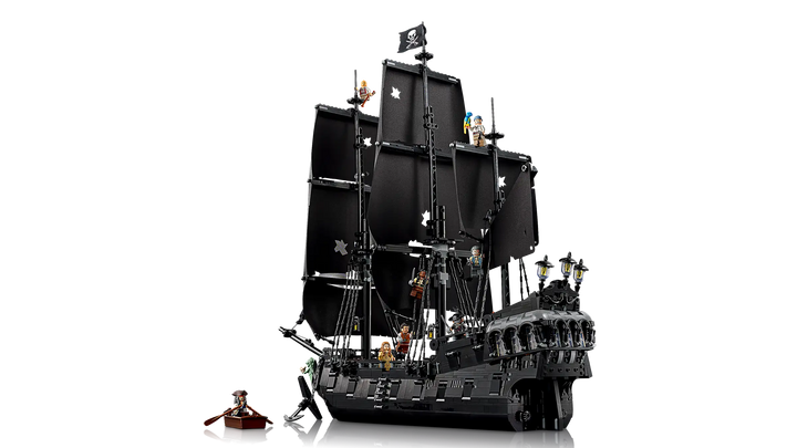 10365 Captain Jack Sparrow’s Pirate Ship