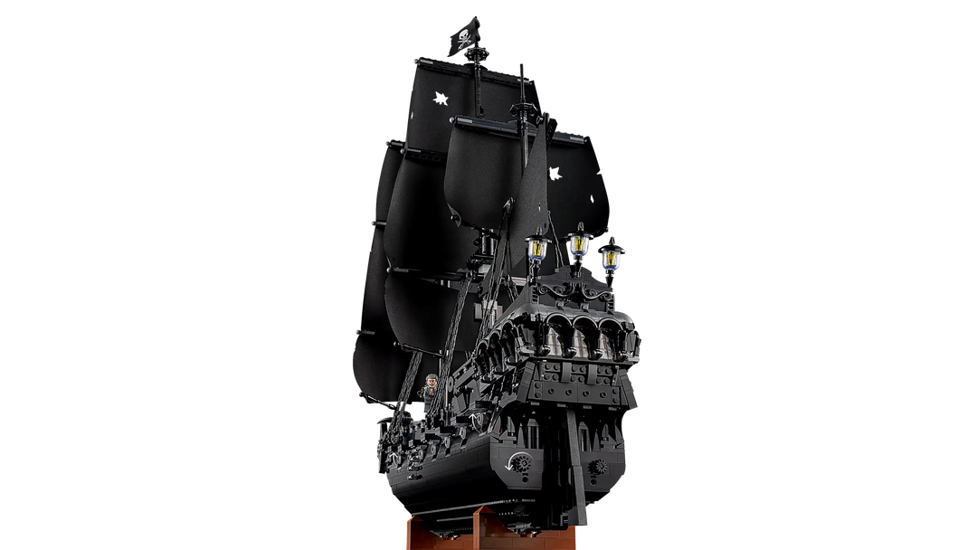 10365 Captain Jack Sparrow’s Pirate Ship