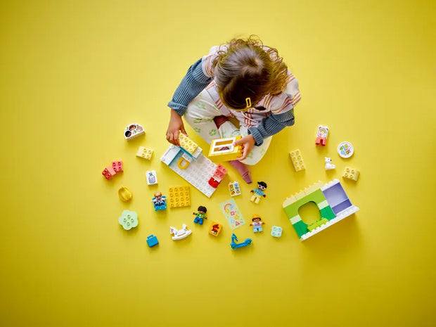 10992 Life At The Day-Care Center