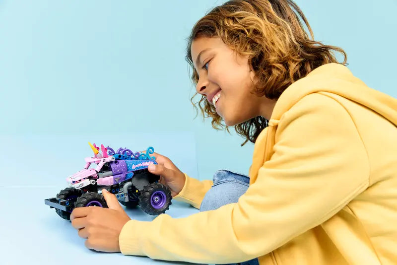 42220 Monster Jam™ Sparkle Smash™ Pull-Back