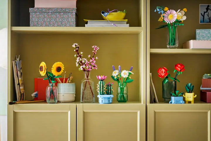 11509 Flowering Cactus