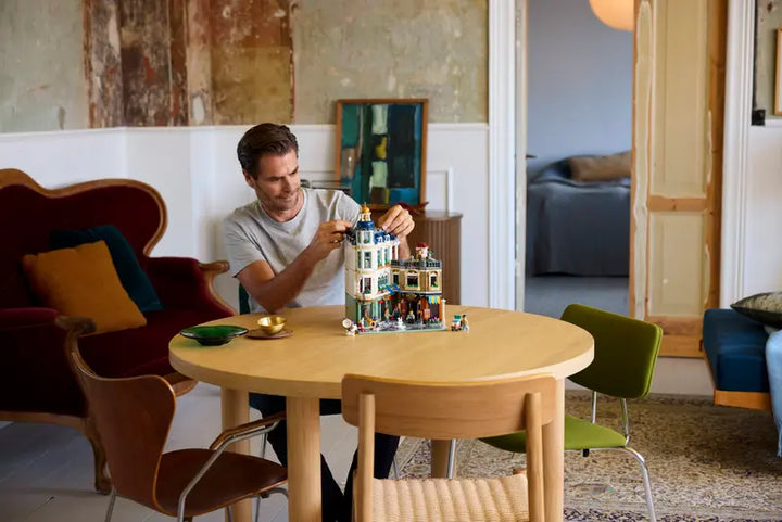 11371 Shopping Street