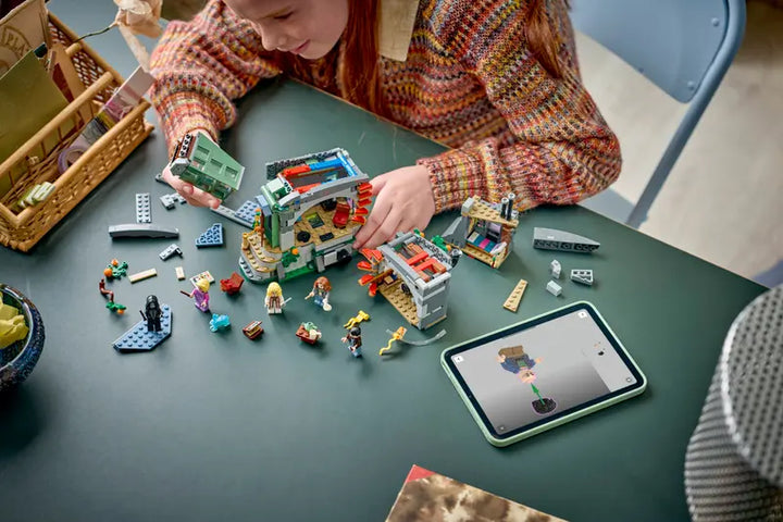 76467 Luna Lovegood's House