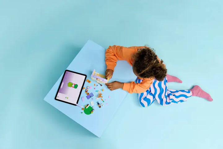 42679 Heartlake City Bunny Hotel