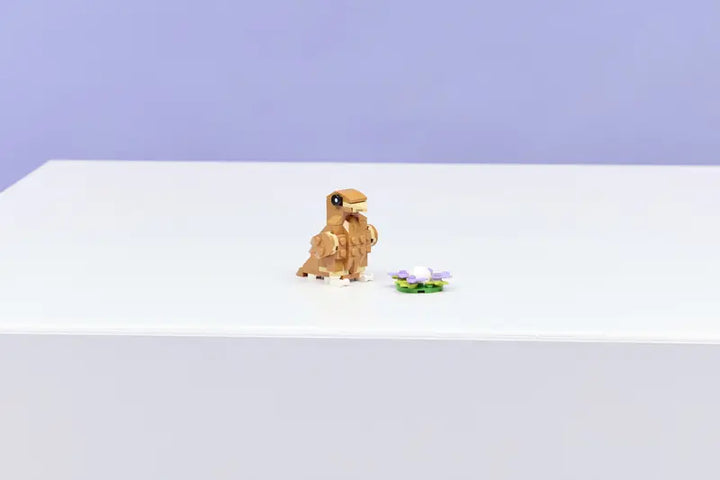 31376 Cute Hamster with a Flower