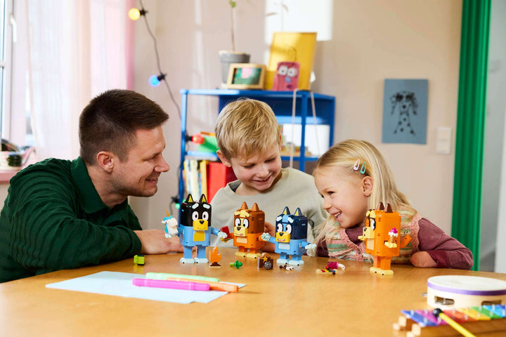 11217 Brick-Built Bluey Family