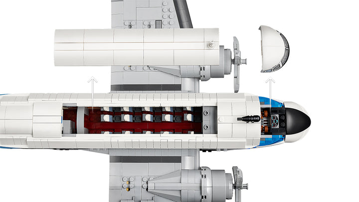 11378 Douglas™ DC-3™ PAN AM® Airliner