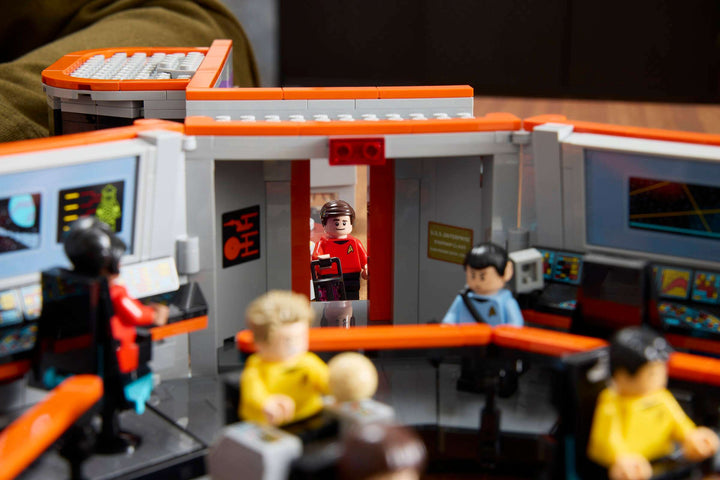 11385 Star Trek: U.S.S. Enterprise NCC-1701™ Bridge