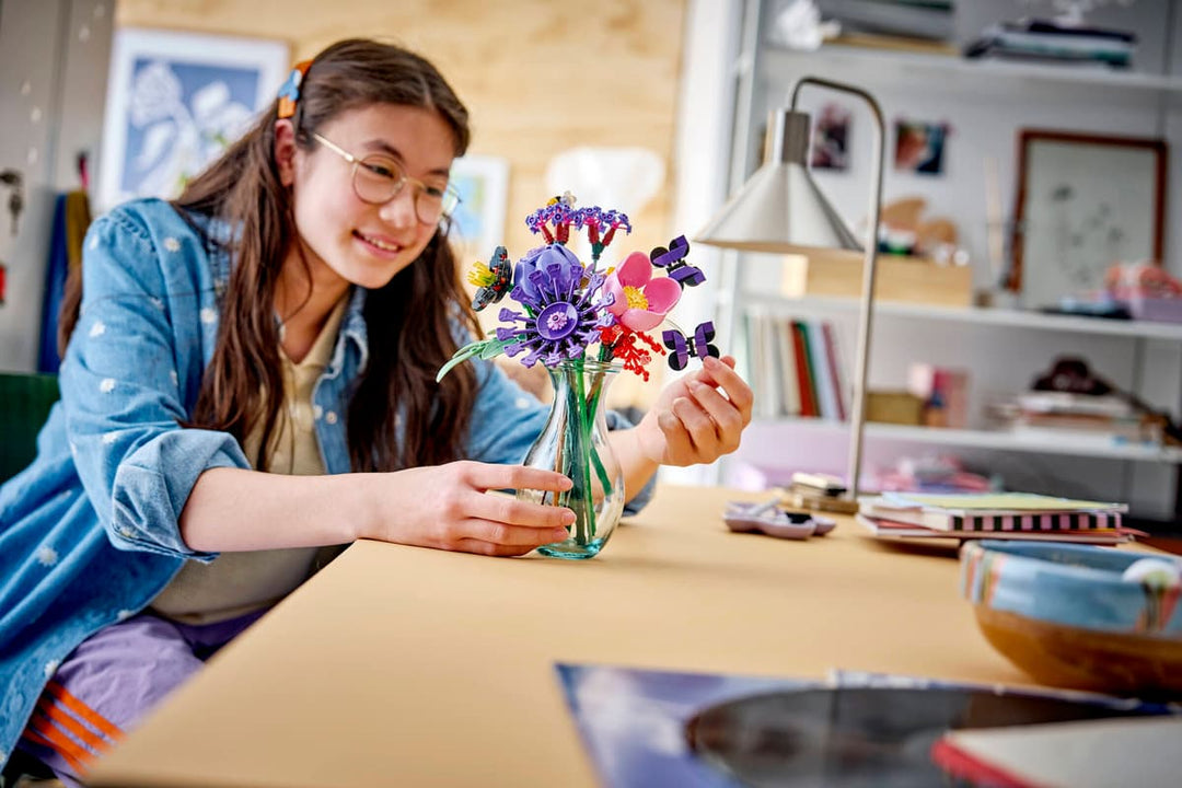 11507 Olivia Rodrigo's Flower Bouquet