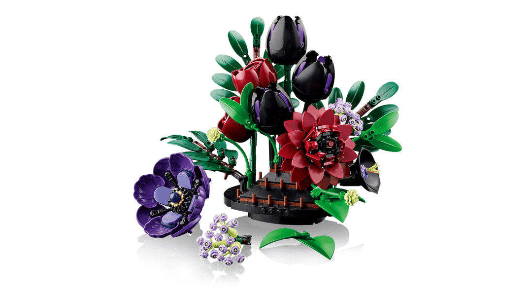 11513 Dark Flower Arrangement