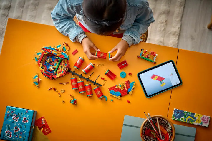 80118 Fortune Firecracker