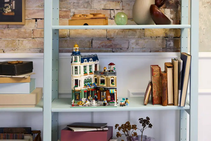 11371 Shopping Street