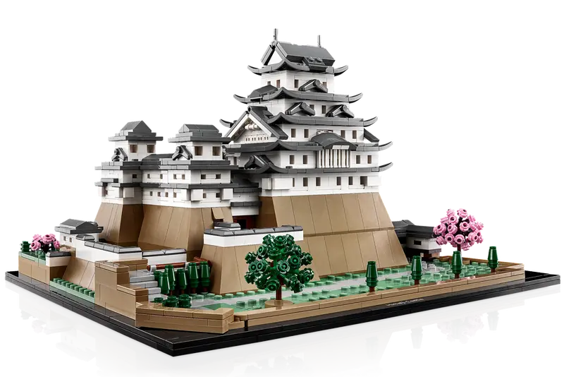 21060 Himeji Castle