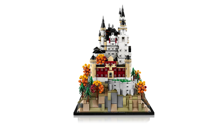 21063 Neuschwanstein Castle