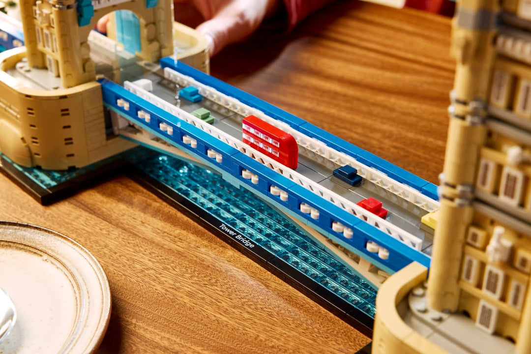 21067 Tower Bridge