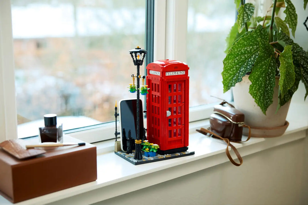 21347 Red London Telephone Box