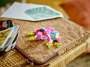 31144 Exotic Pink Parrot