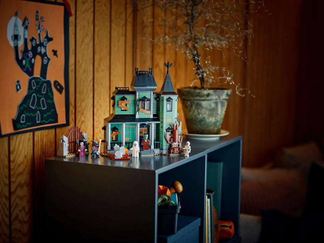 31167 Haunted Mansion