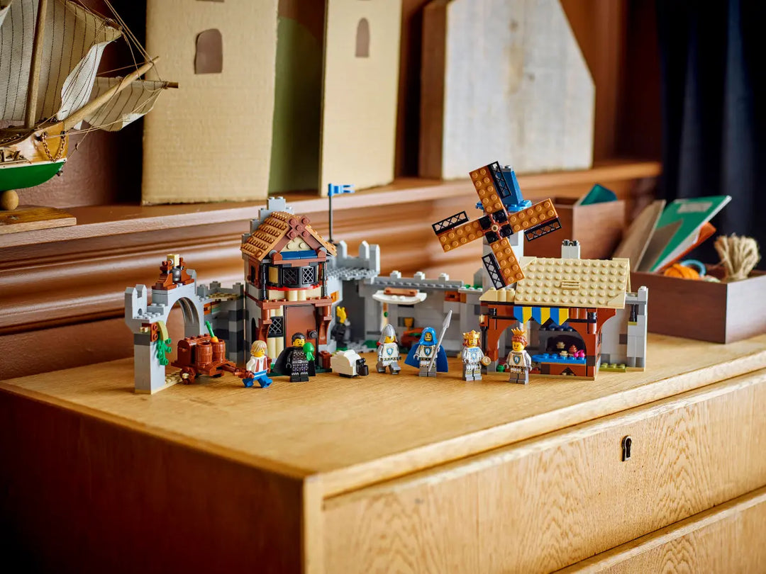 31168 Medieval Horse Knight Castle