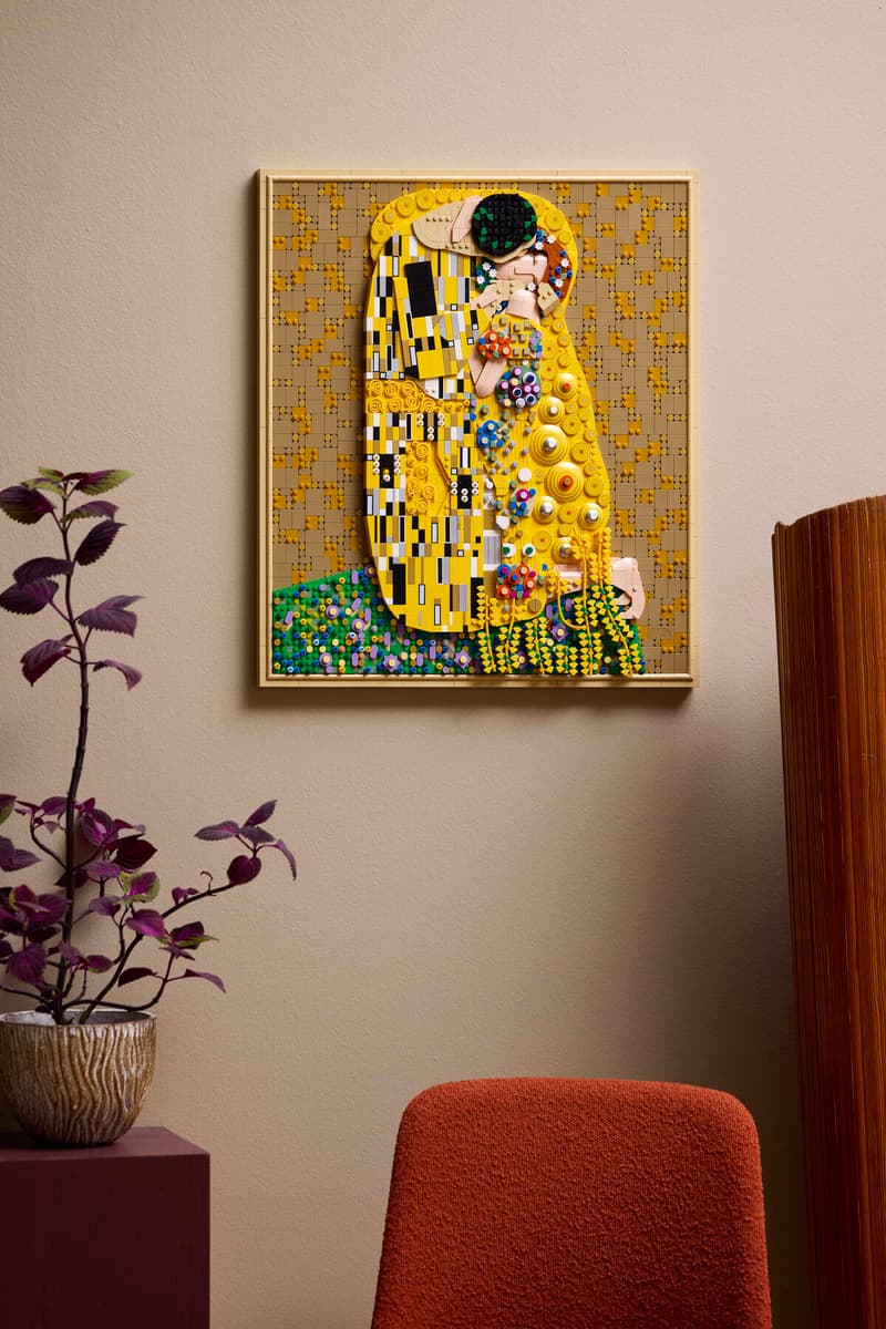 31221 Gustav Klimt – The Kiss