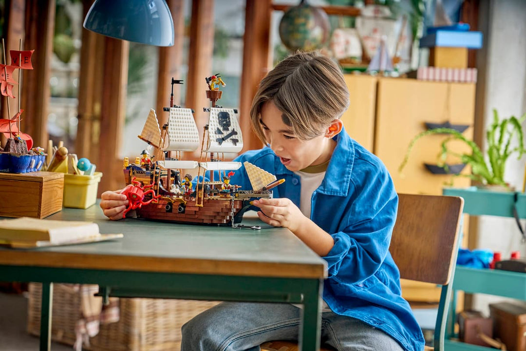 31387 Iconic Pirate Ship