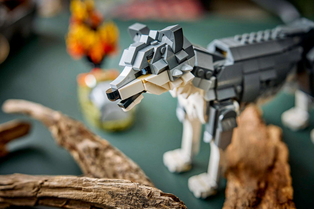 31393 Forest Animals: Gray Wolf