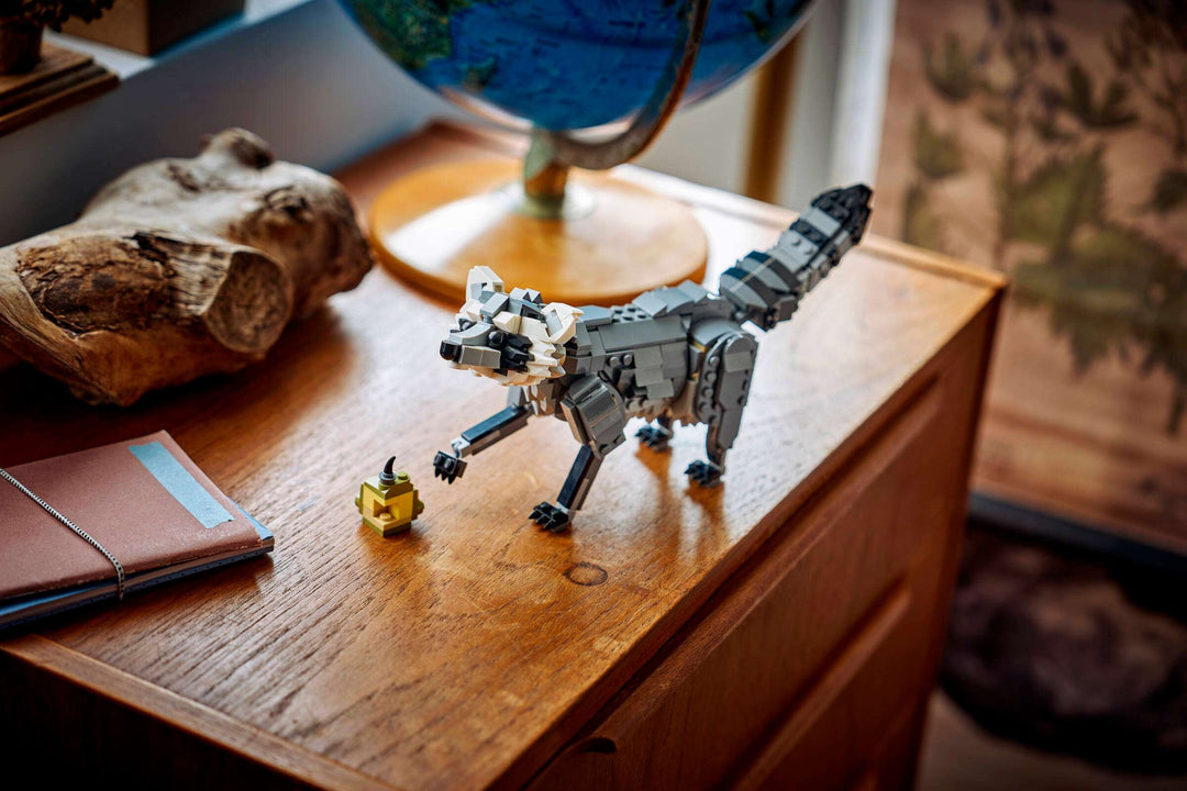 31393 Forest Animals: Gray Wolf