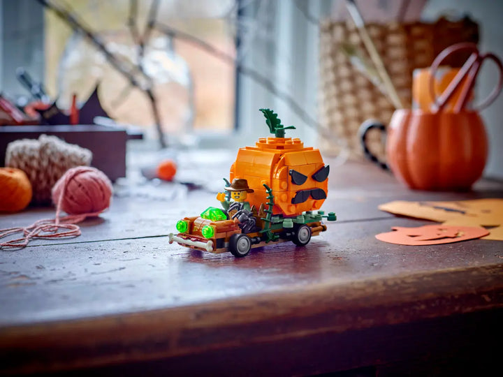 40822 Jack O Lantern Pickup Truck