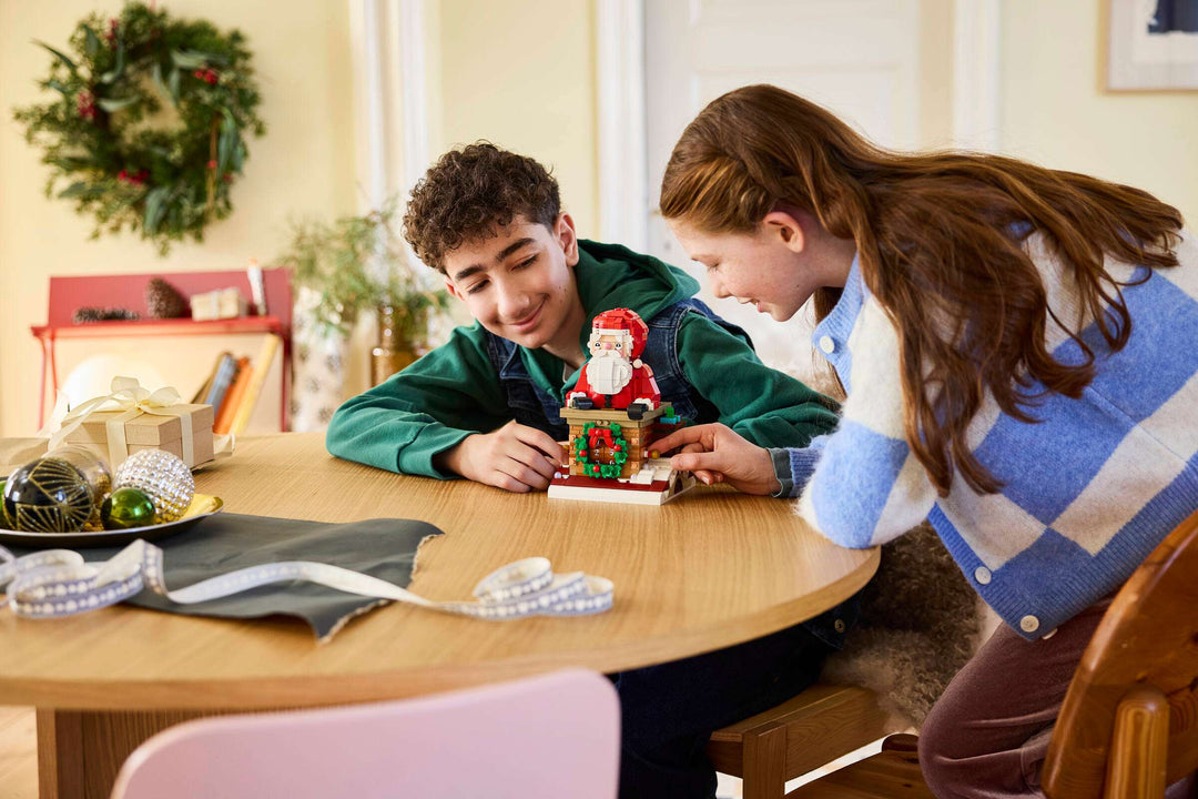 40874 Santa's Holiday Countdown
