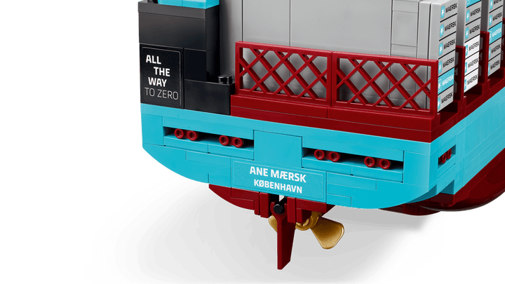40955 Maersk Dual-Fuel Container Vessel