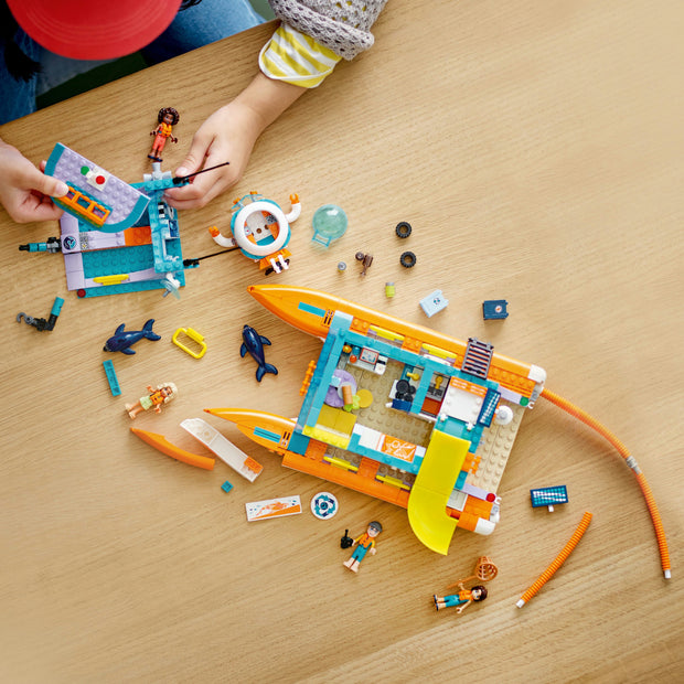 41734 Sea Rescue Boat