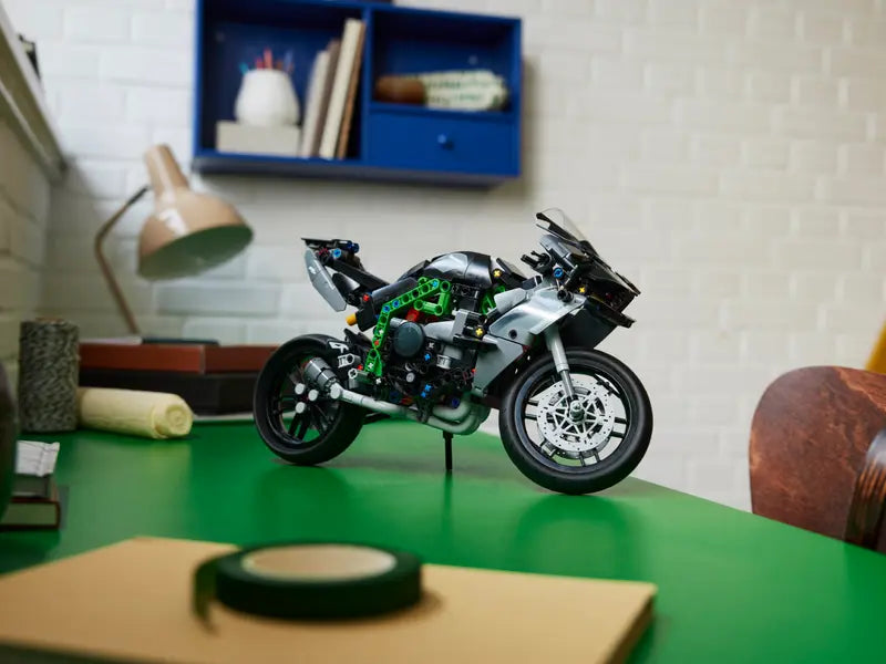 42170 Kawasaki Ninja H2R Motorcycle - Main Image