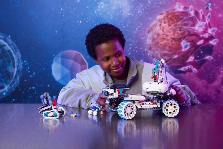 42211 Lunar Outpost® Moon Rover Space Vehicle