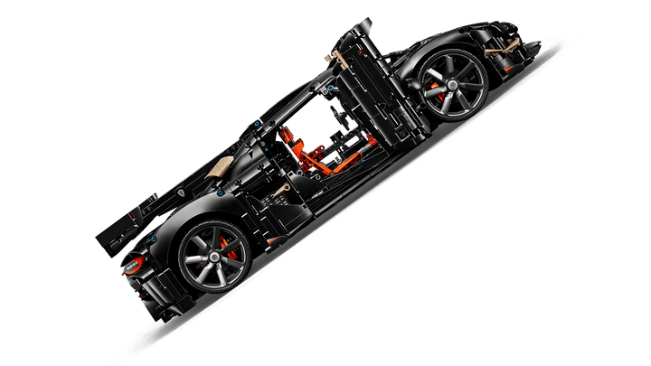 42232 Koenigsegg Sadair's Spear Megacar