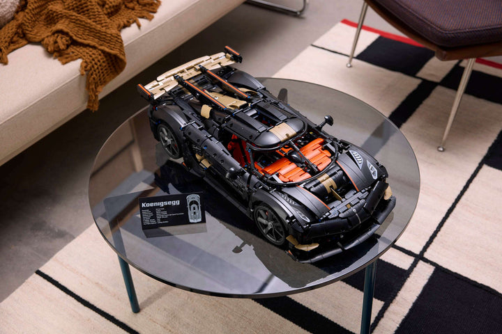 42232 Koenigsegg Sadair's Spear Megacar