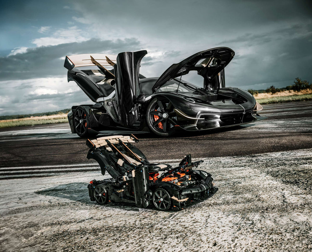 42232 Koenigsegg Sadair's Spear Megacar