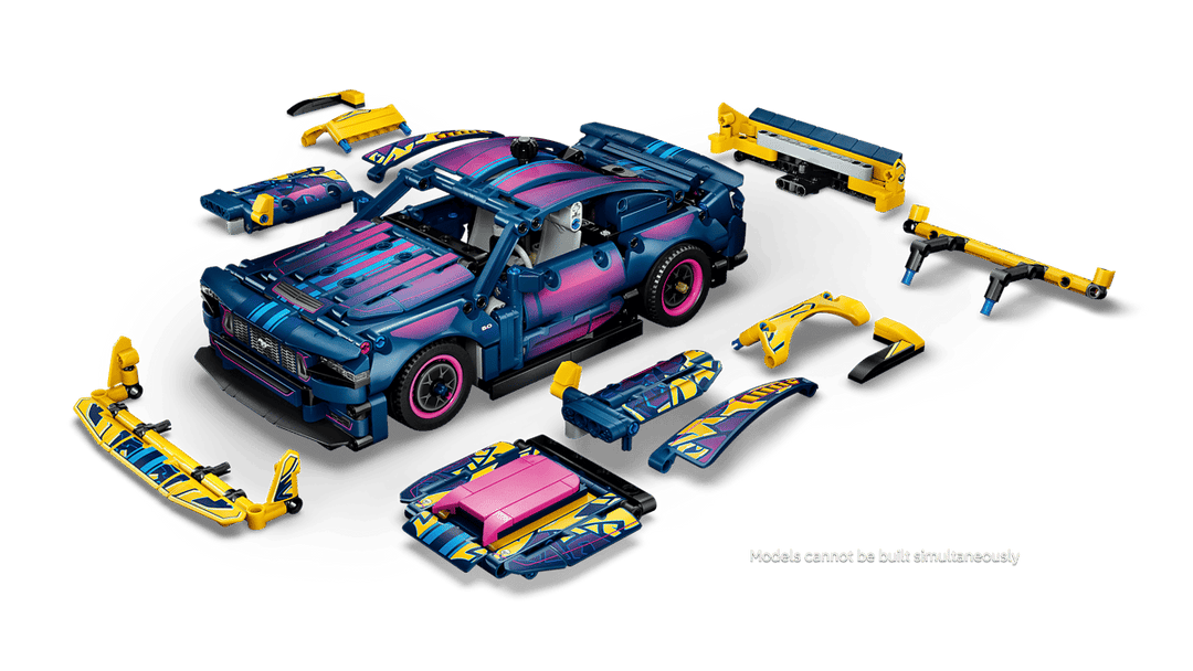 42236 Custom Garage Ford Mustang GT Car