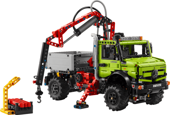 42242 Mercedes-Benz Unimog U 5023 with Crane