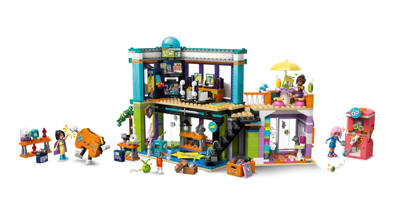 42674 Comic Book and Game Store