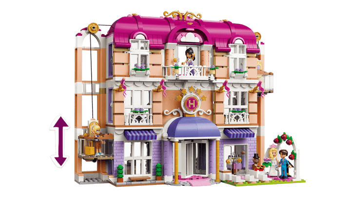 42704 Heartlake City Grand Hotel