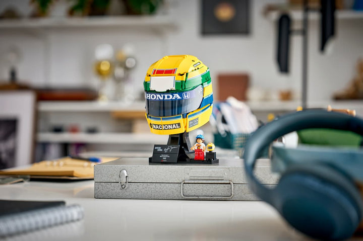 43024 Ayrton Senna Helmet