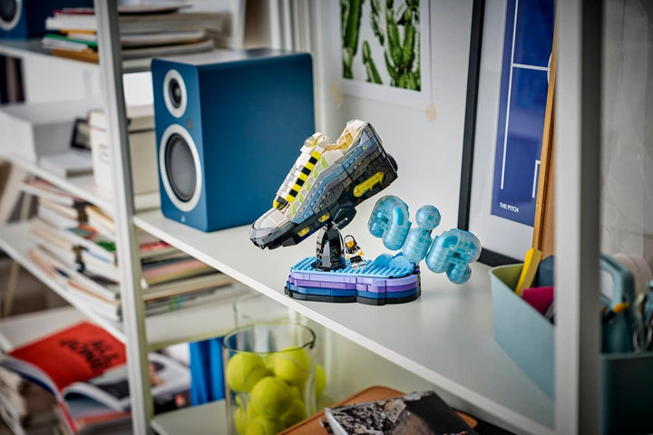 43025 Nike Air Max 95 x LEGO® Set