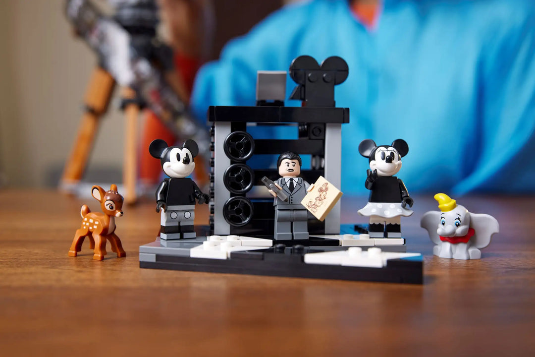 43230 Walt Disney Tribute Camera