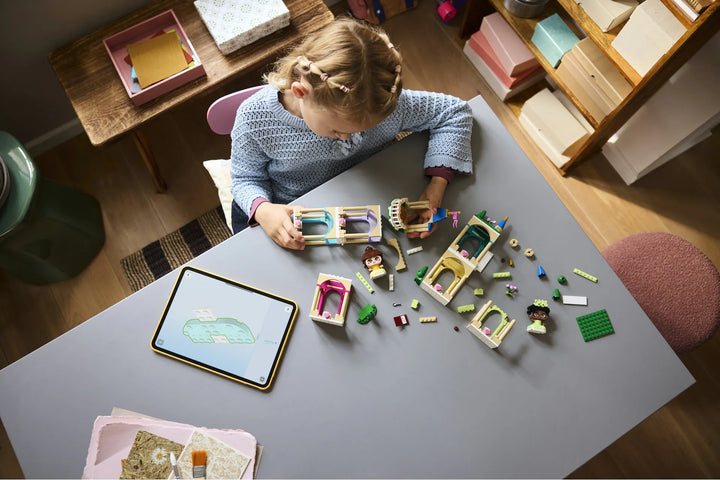 43291 Mini Belle & Tiana with Castle