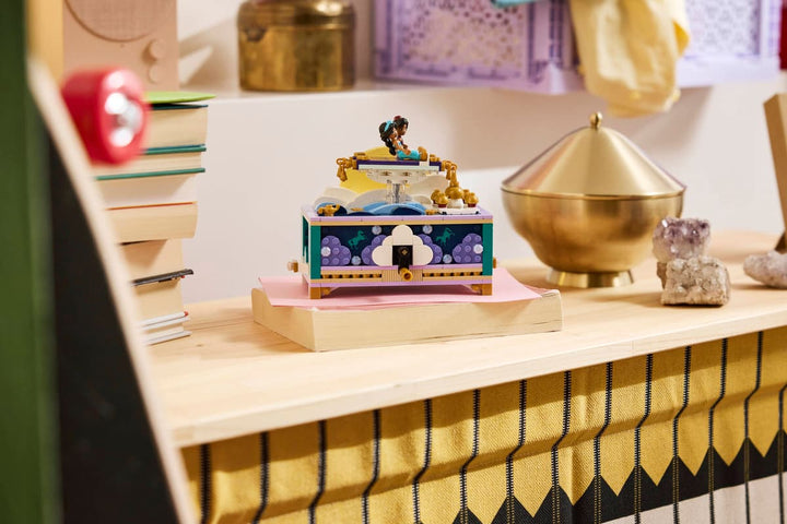 43295 Jasmine's Jewelry Box